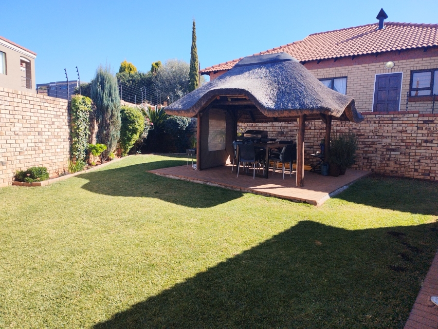 2 Bedroom Property for Sale in Doringkruin North West